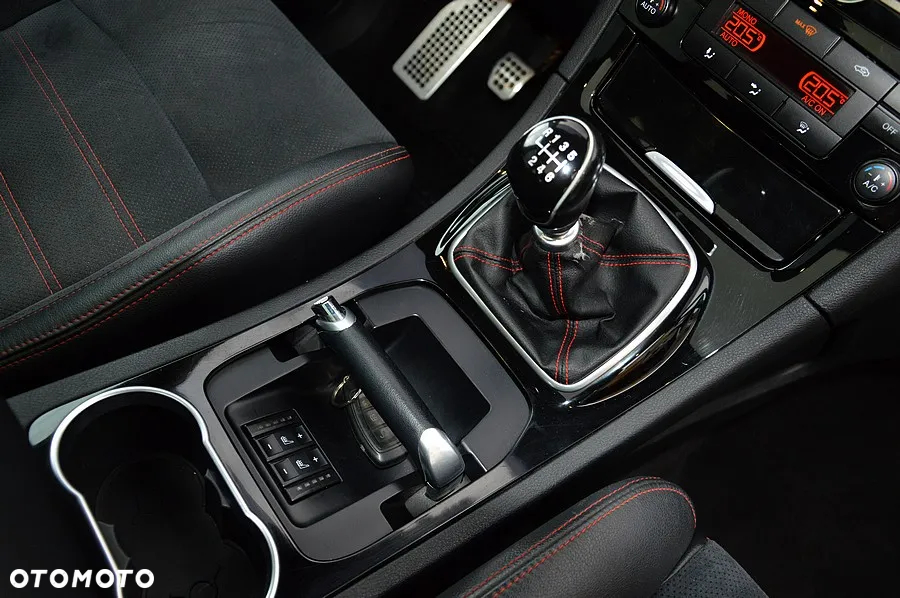 Ford S-Max - 33