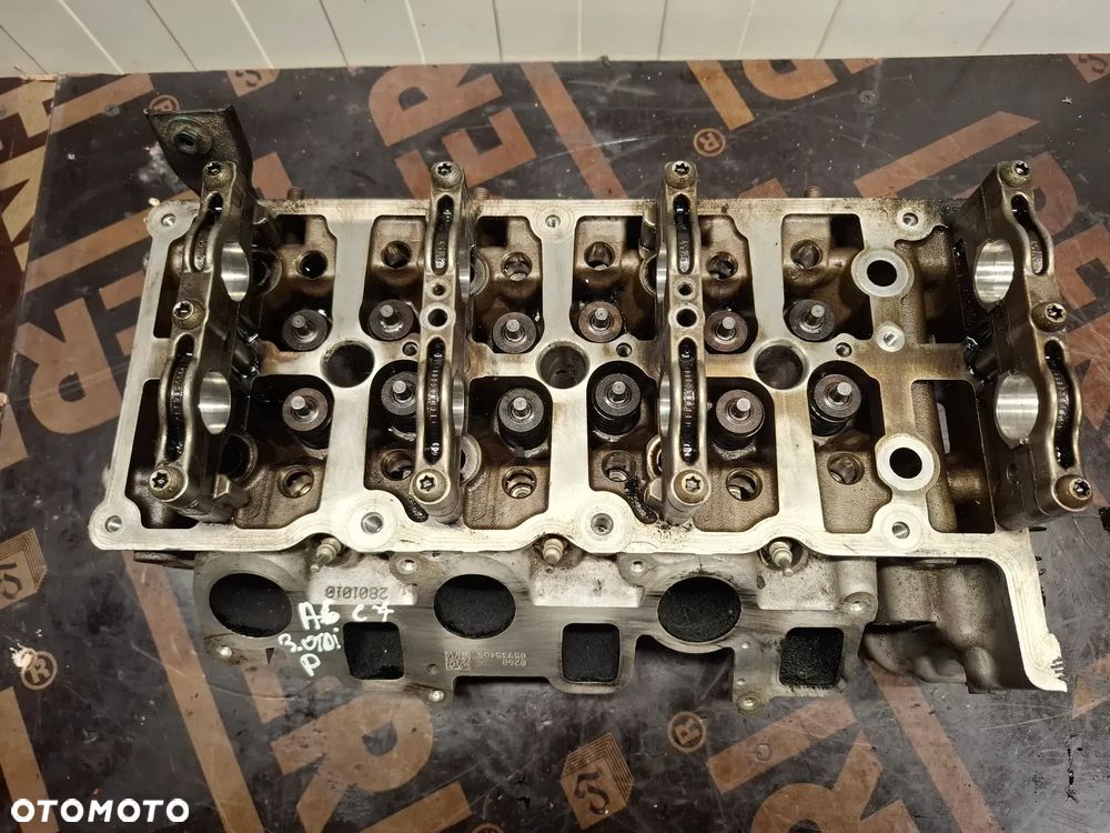 Głowica Silnika Prawa 3.0 TDI 059354DS Audi A4 B8 A5 Q5 A6 C7 A8 D4 VW - 1