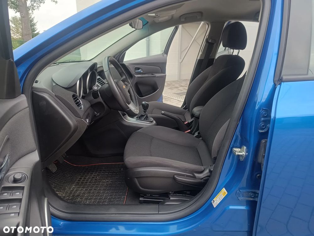 Chevrolet Cruze - 7