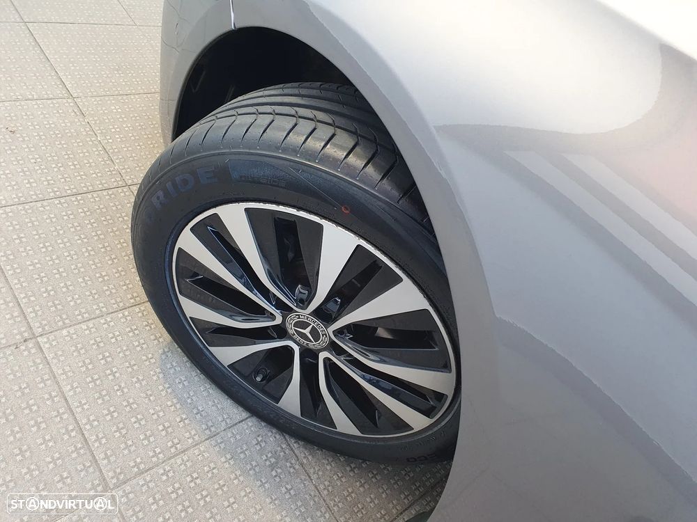 Mercedes-Benz B 180 d 8G-DCT Style - 17