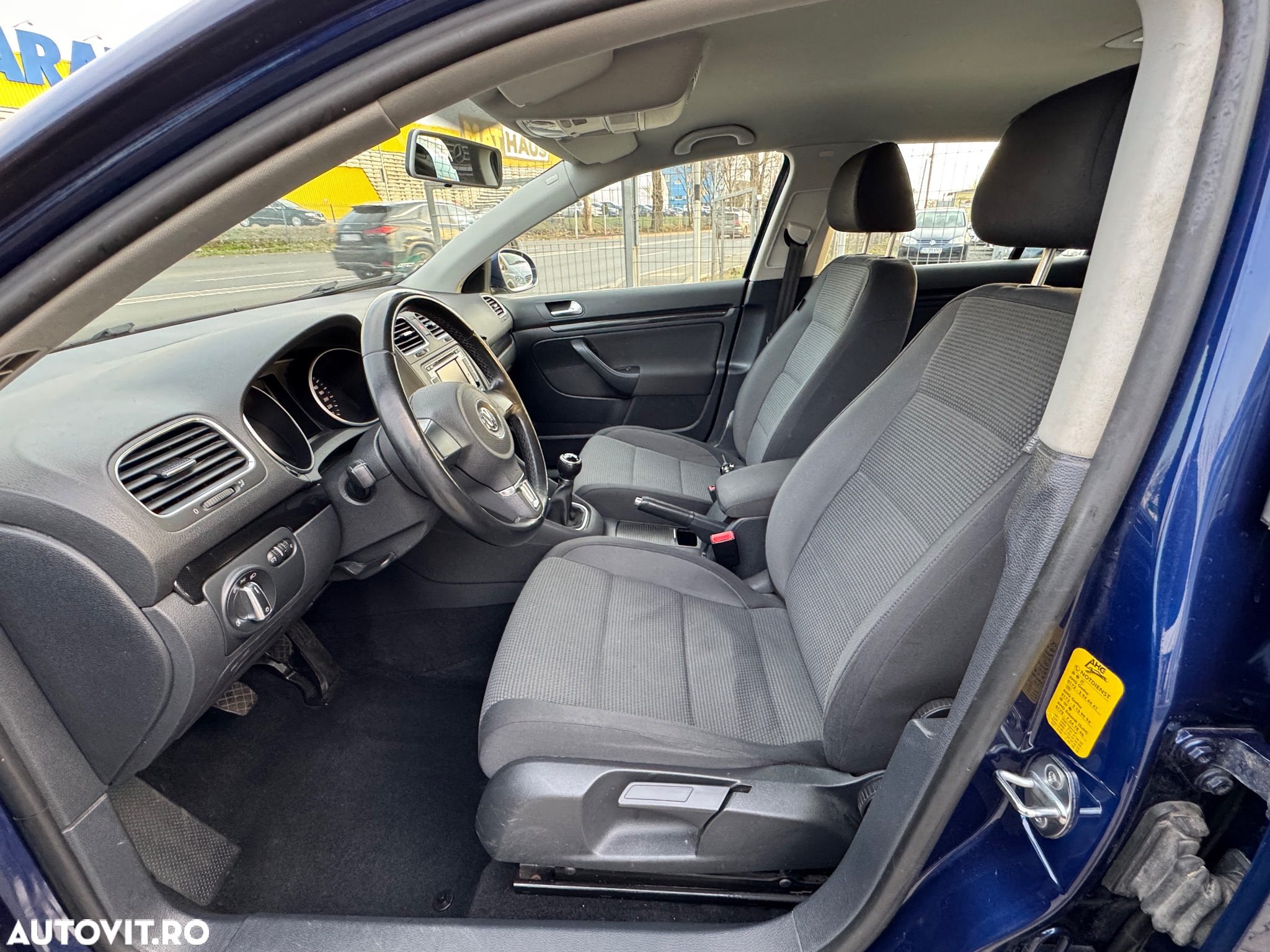 Volkswagen Golf 2.0 TDI Comfortline - 16