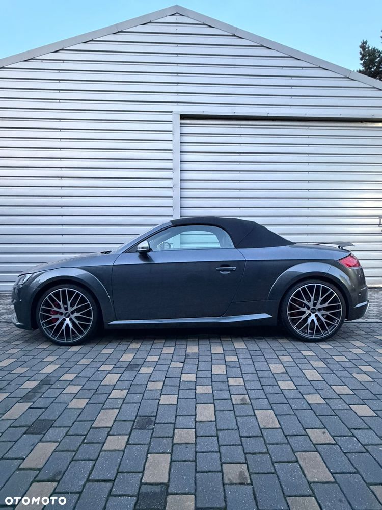 Audi TT S Roadster - 37
