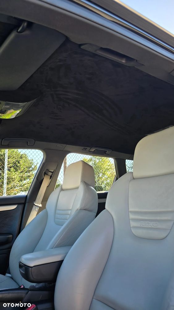 Audi S4 Limousine 4.2 Quattro - 25