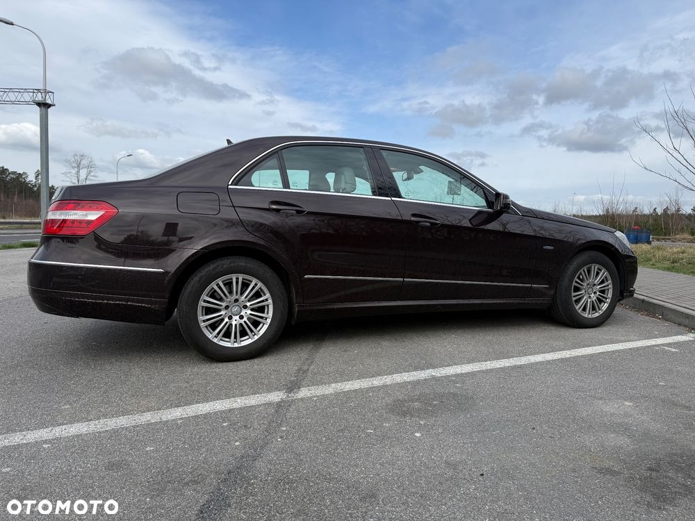 Mercedes-Benz Klasa E 220 CDI BlueEff Elegance - 7