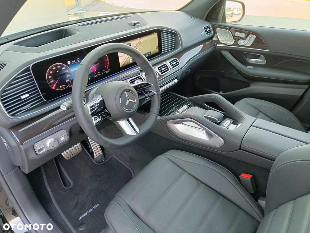 Mercedes-Benz GLS - 4