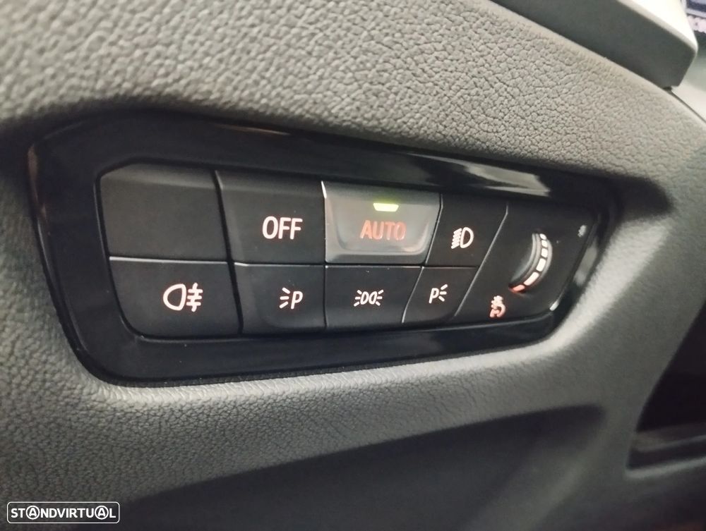 BMW 320 e Auto - 21
