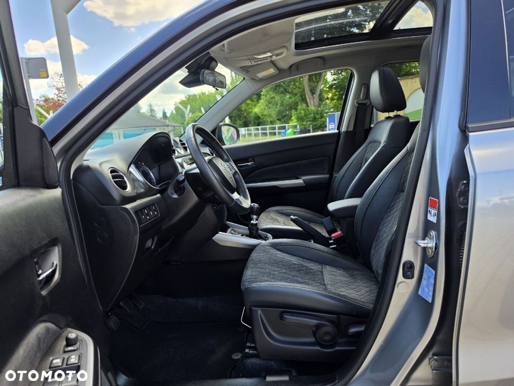 Suzuki Vitara - 22