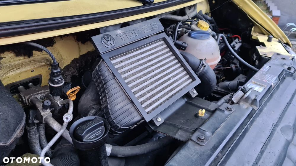 Volkswagen Multivan - 9