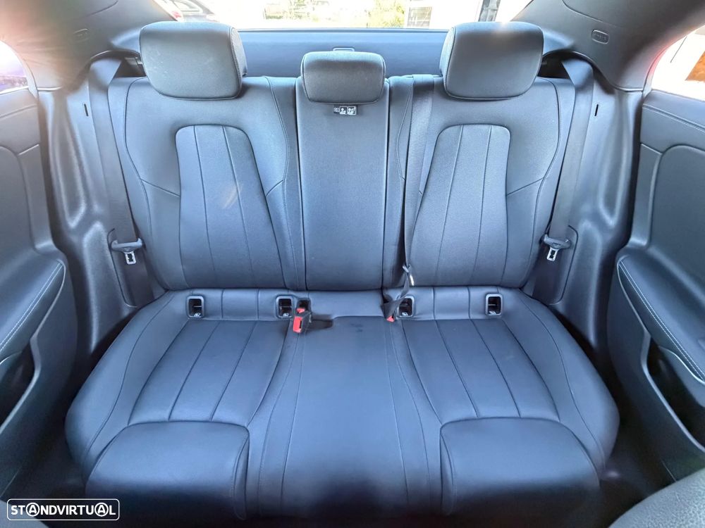 Mercedes-Benz CLA 250 e 8G-DCT Progressive Line Advanced - 35