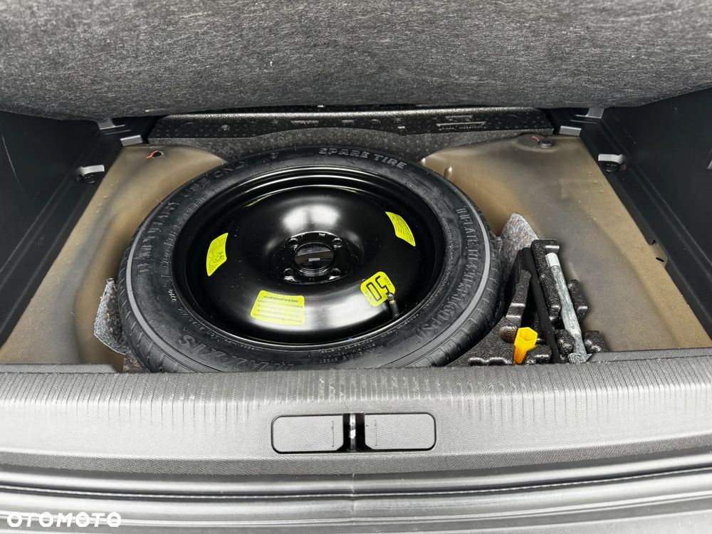 Peugeot 2008 PureTech 100 Allure - 22