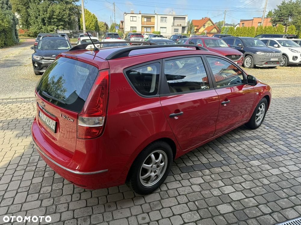 Hyundai i30 1.4 Base + EU5 - 6