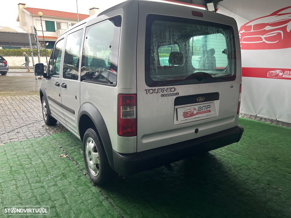 Ford Tourneo Connect 1.8 TDCi Curta - 8