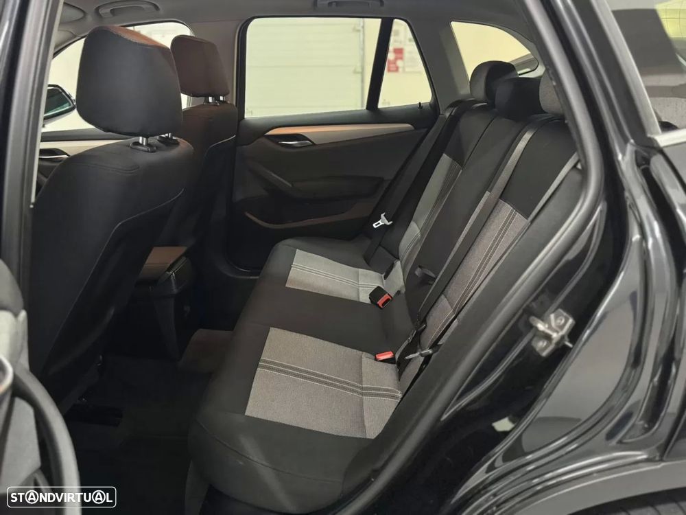 BMW X1 16 d sDrive Line Sport - 47