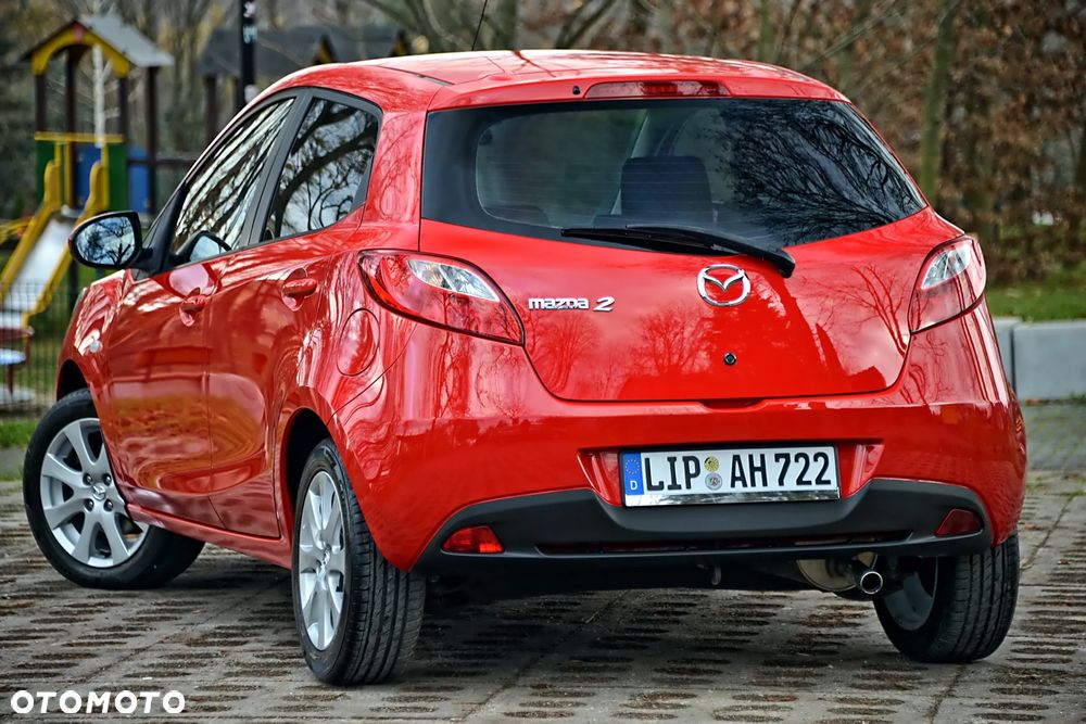 Mazda 2 - 5