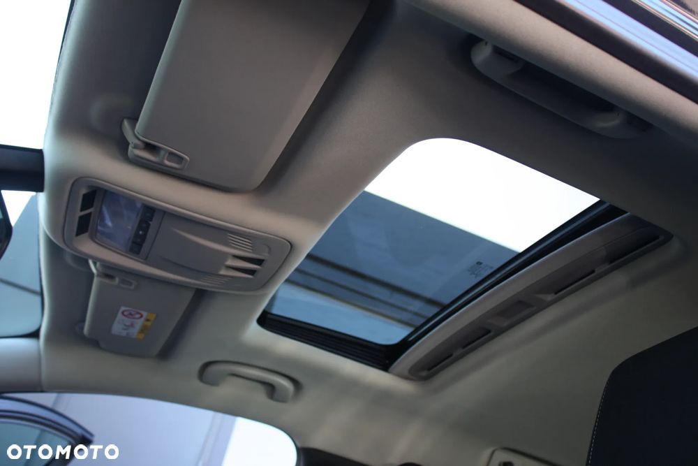 Opel Astra 1.4 Turbo Sports Tourer Dynamic - 8