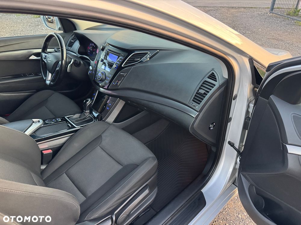 Hyundai i40 1.7 CRDi Comfort + - 26