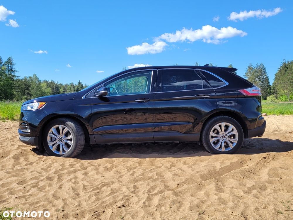 Ford Edge - 2