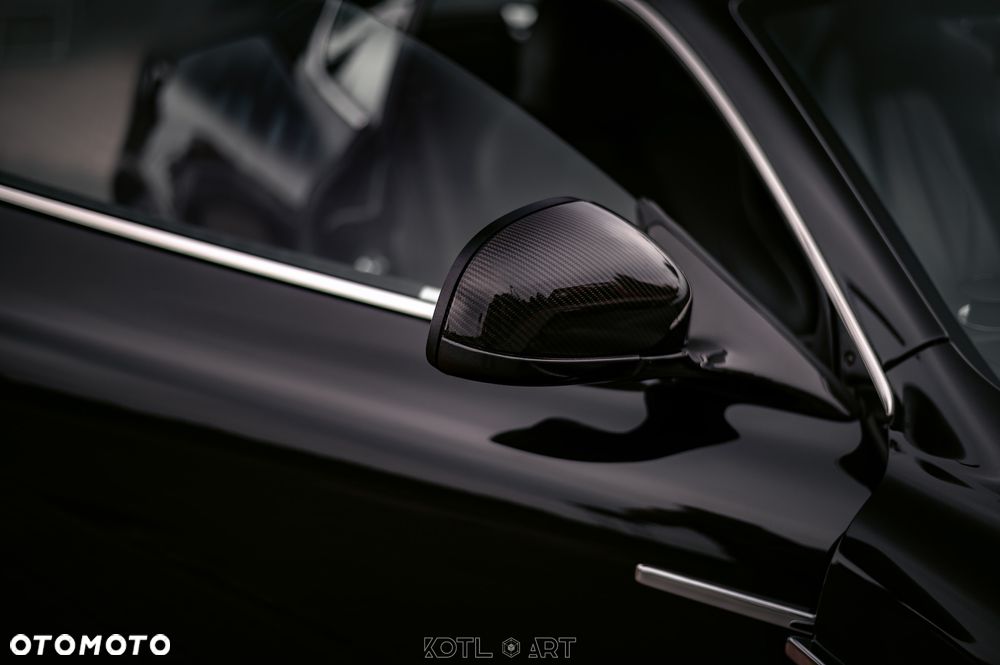 Aston Martin DB9 - 23