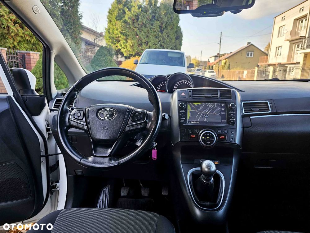 Toyota Verso 1.8 7-Sitzer Life - 15