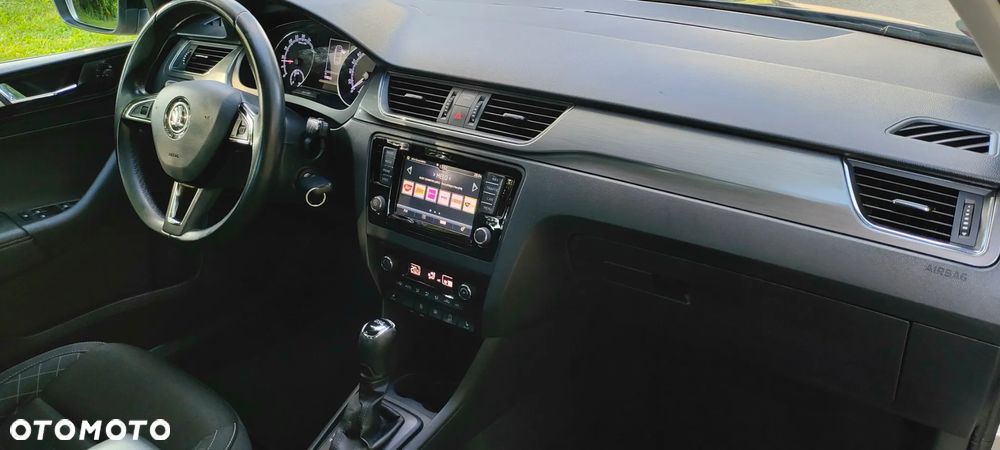 Skoda RAPID 1.4 TDI DSG Style - 9
