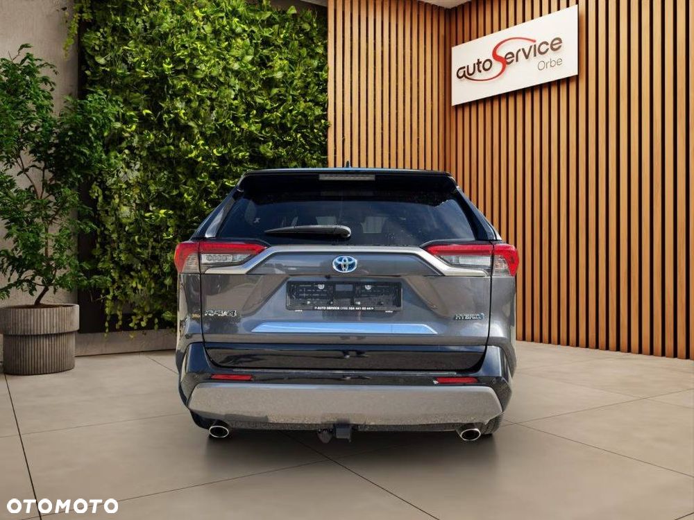 Toyota RAV4 - 7