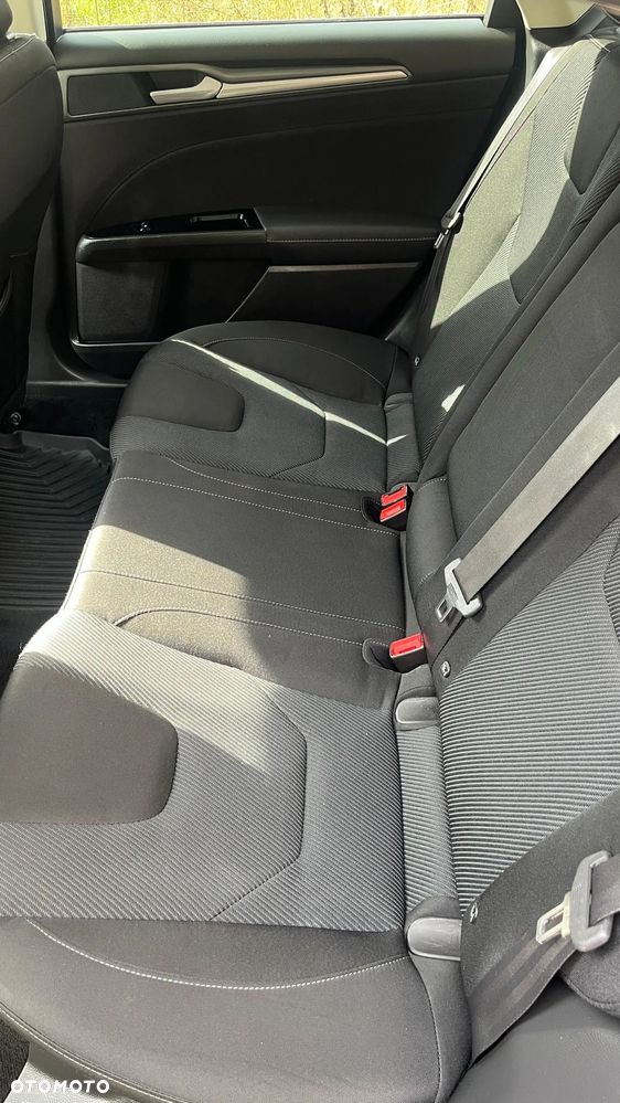 Ford Mondeo 2.0 TDCi Titanium - 13