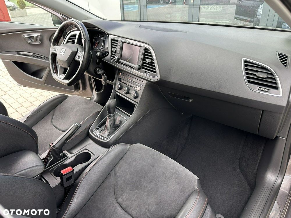 Seat Leon Sportstourer 2.0 TDI DPF DSG FR - 16