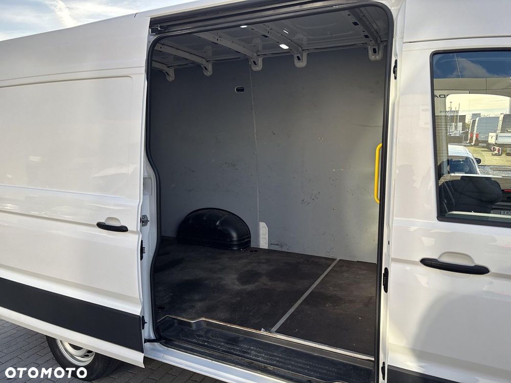 Volkswagen Crafter - 16