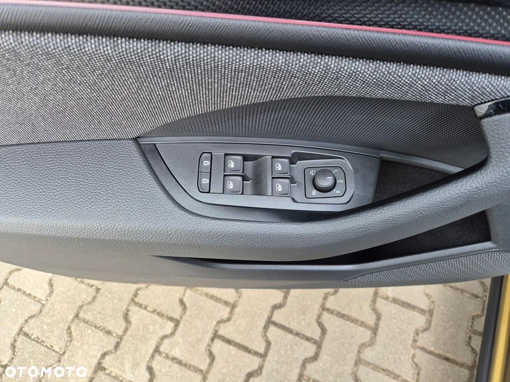 Skoda Kodiaq 2.0 TSI 4x4 Drive DSG - 17
