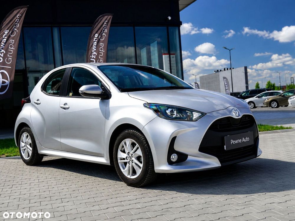 Toyota Yaris - 1
