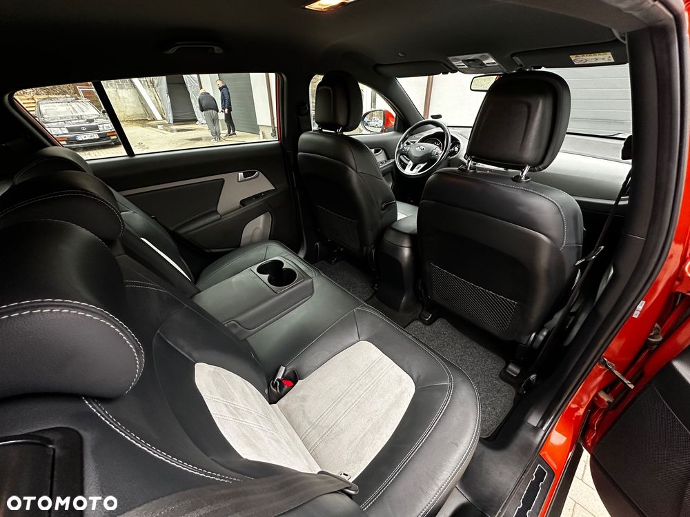 Kia Sportage 1.7 CRDI XL 2WD - 9