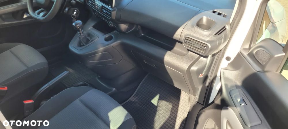 Toyota Proace City Verso Long 1.2 D-4T Family - 9