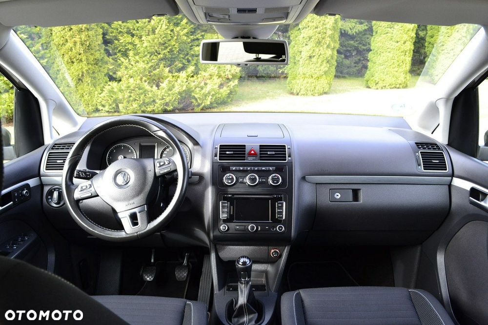 Volkswagen Touran 2.0 TDI DPF Life - 23