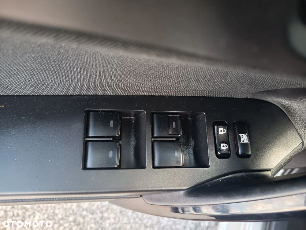Toyota Auris 1.6 Dynamic - 37