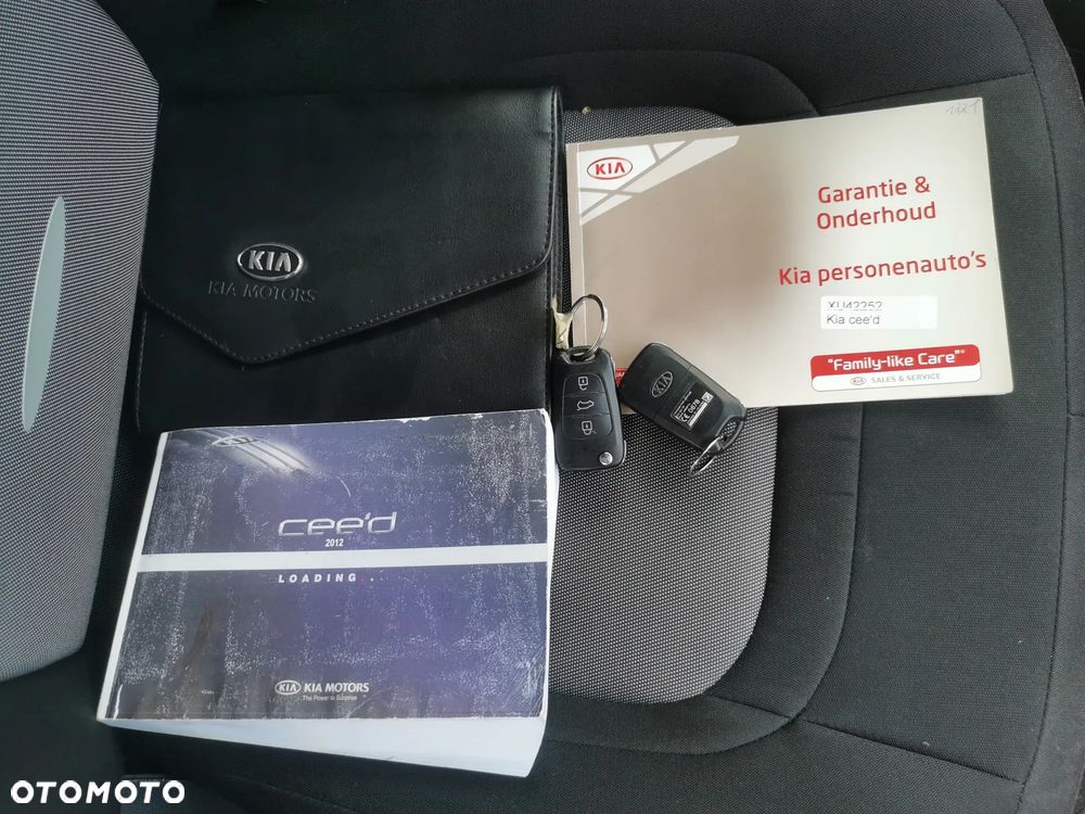 Kia Ceed 1.6 GDI Dream-Team Edition - 20