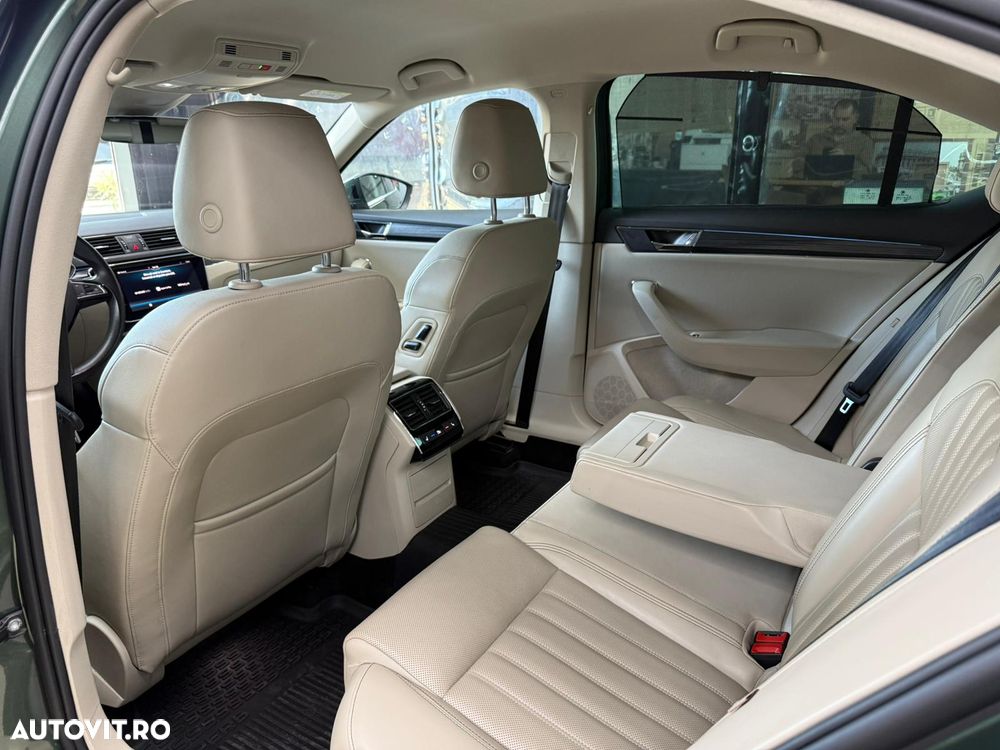 Skoda Superb 2.0 TDI 4x4 DSG Premium Edition - 28