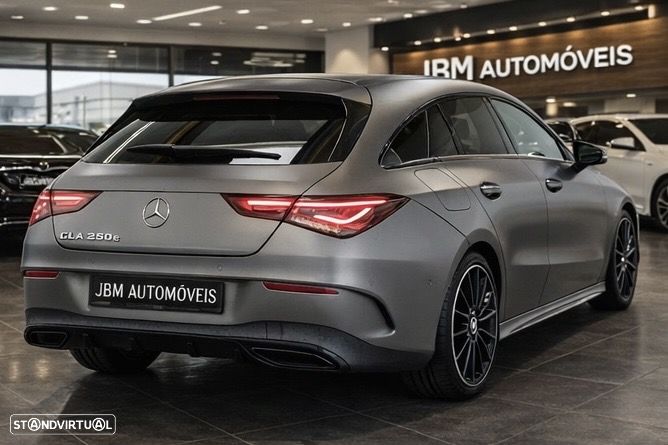 Mercedes-Benz CLA 250 e 8G-DCT Edition AMG Line - 2