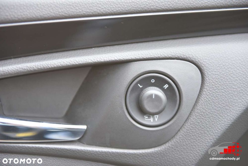 Opel Insignia - 17