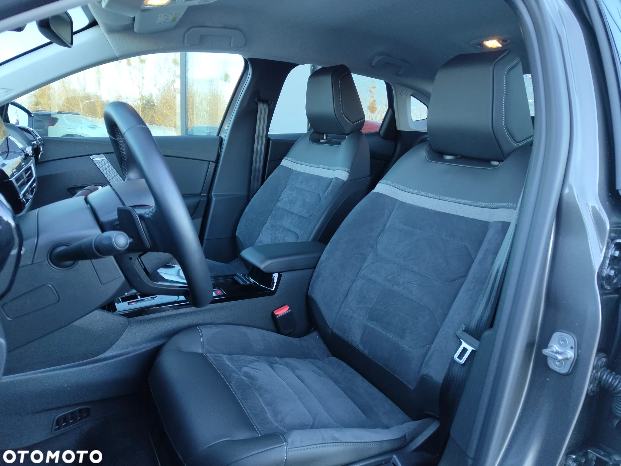 Citroën C4X 1.2 mHEV Max eDCT6 - 14