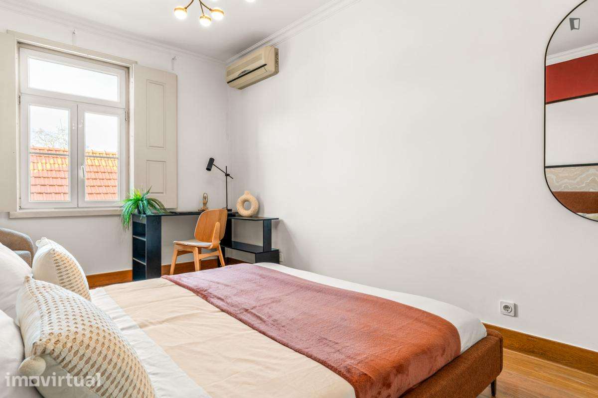 Quarto - localizado em Alcântara Lisbon - Grande imagem: 2/24
