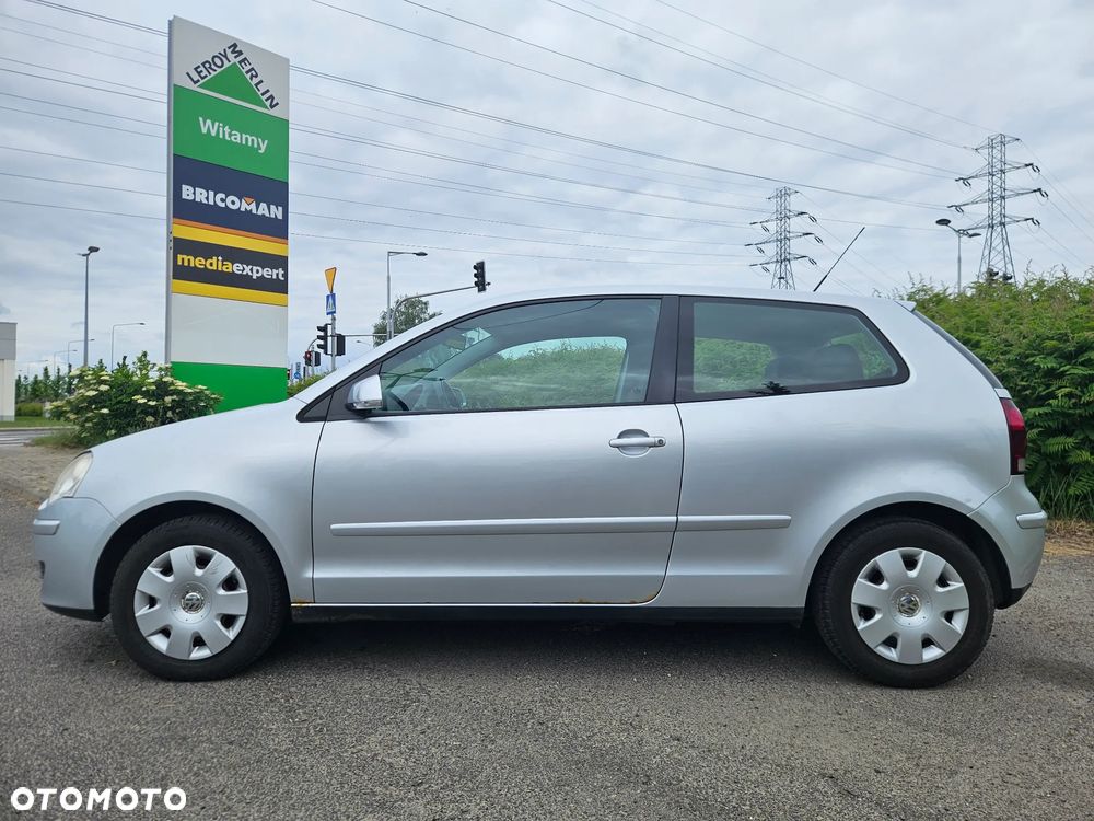 Volkswagen Polo 1.4 16V Comfortline - 3