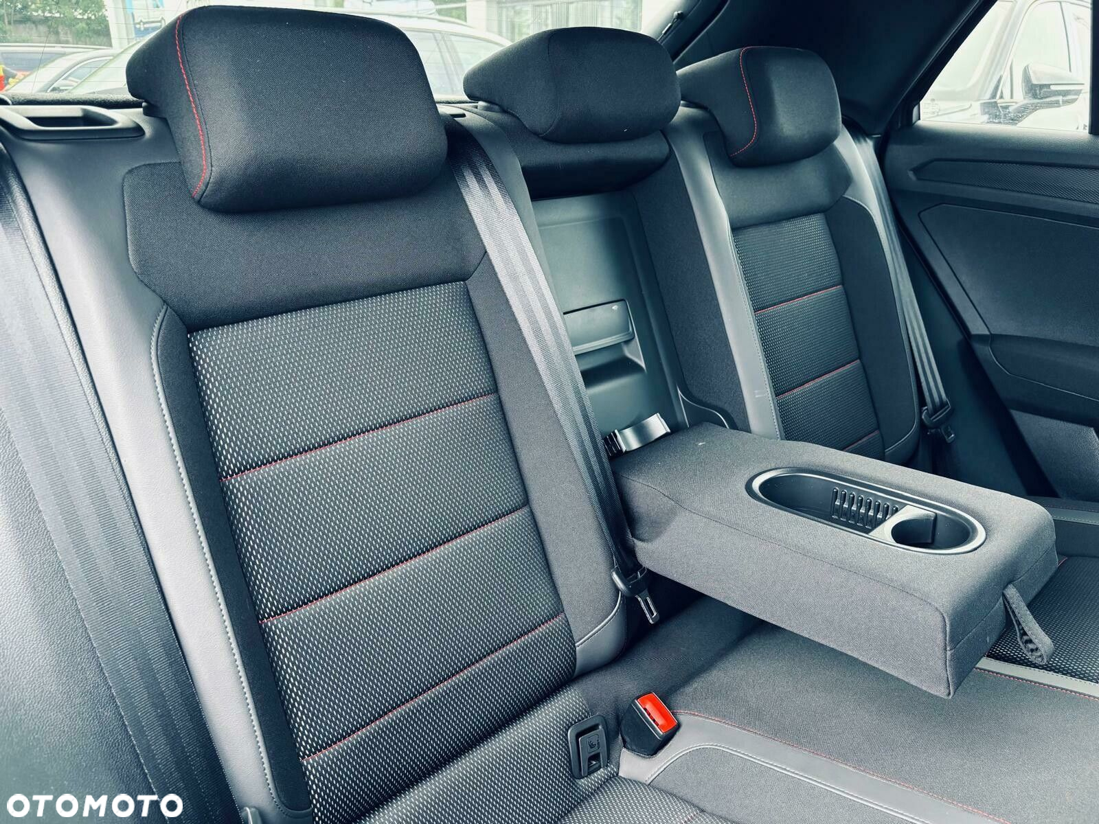 Volkswagen T-Roc 2.0 TDI SCR DPF Premium DSG - 19