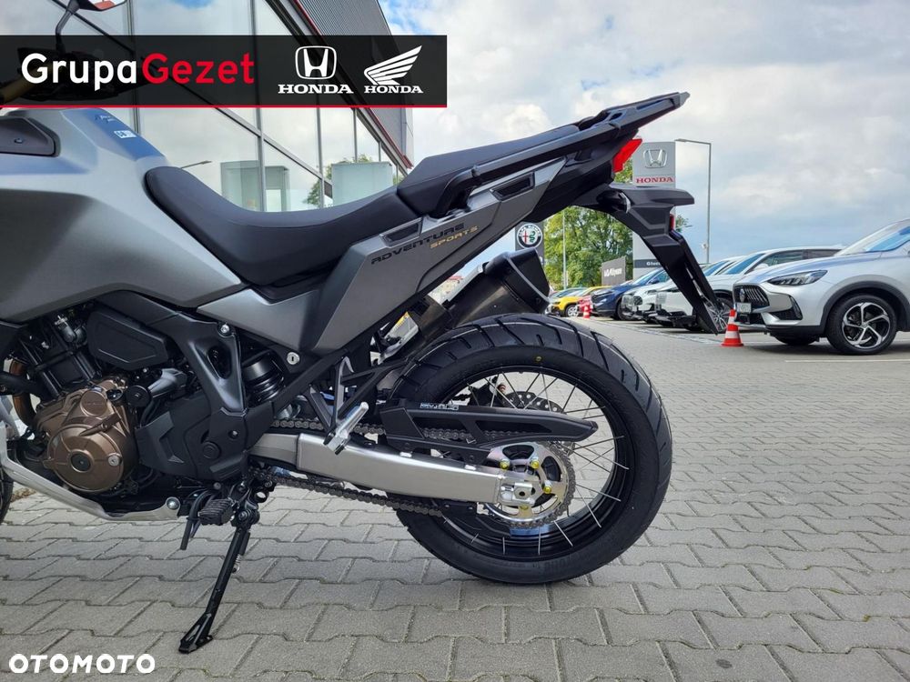 Honda CRF - 9