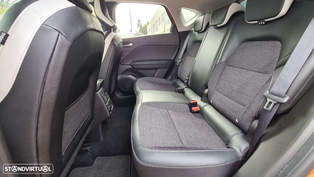 Renault Captur 1.6 E-Tech Plug-In Intens - 28