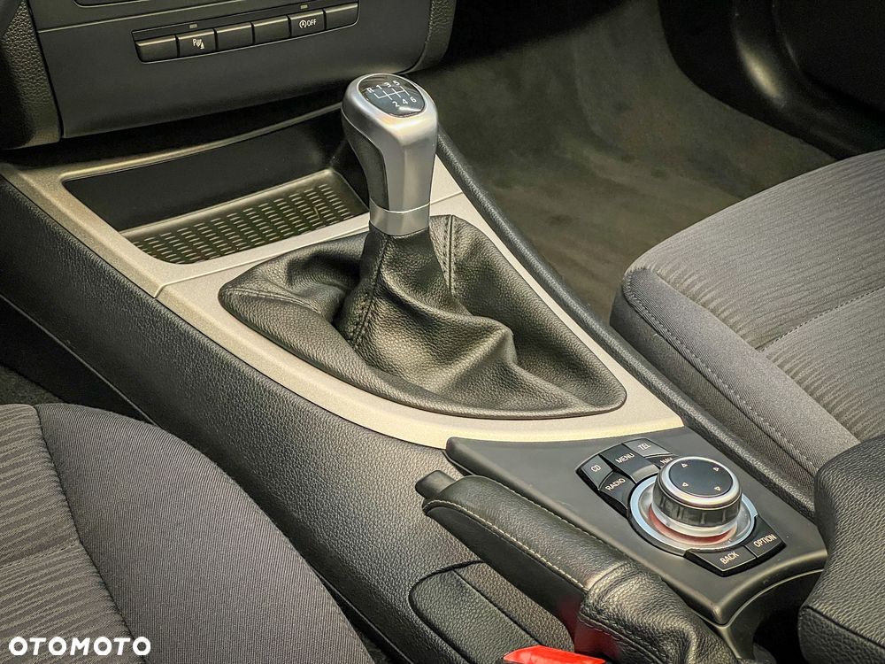BMW Seria 1 116d - 35