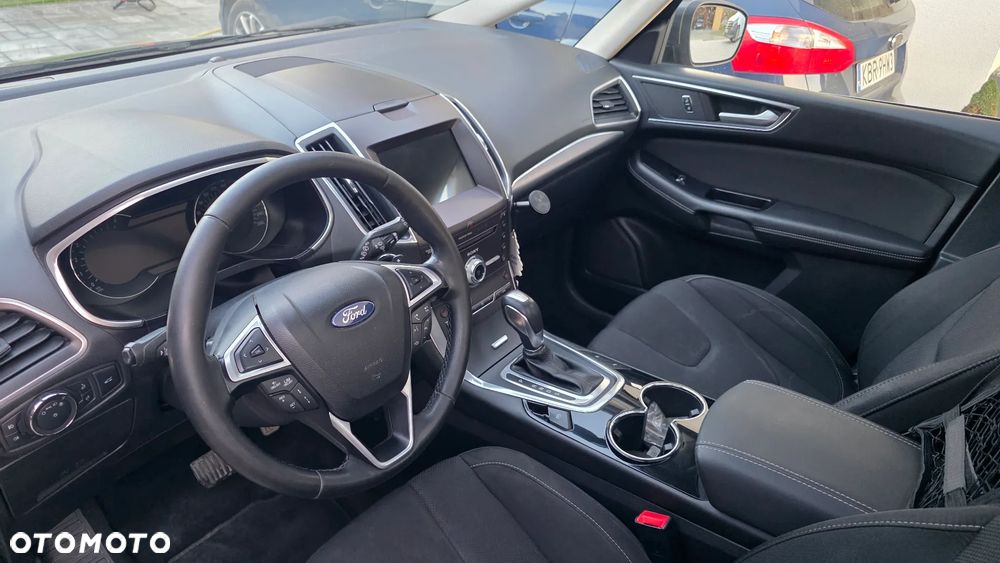 Ford S-Max 2.0 TDCi Titanium PowerShift - 13