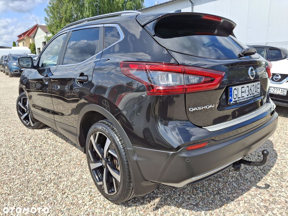 Nissan Qashqai 1.2 DIG-T TEKNA+ - 2