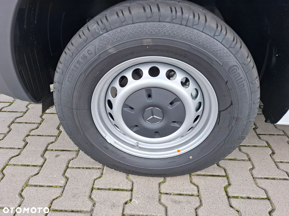 Mercedes-Benz Sprinter 315 CDI Furgon 3665 mm L2H1 - 13