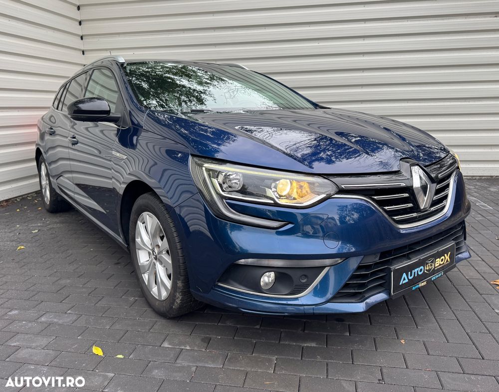 Renault Megane Grandtour TCe 140 GPF LIMITED - 19