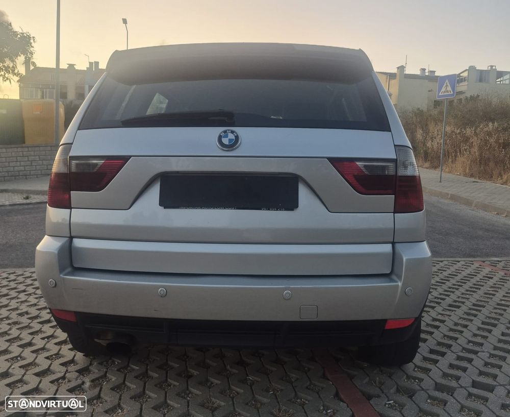 BMW X3 2.0 d LifeStyle - 2
